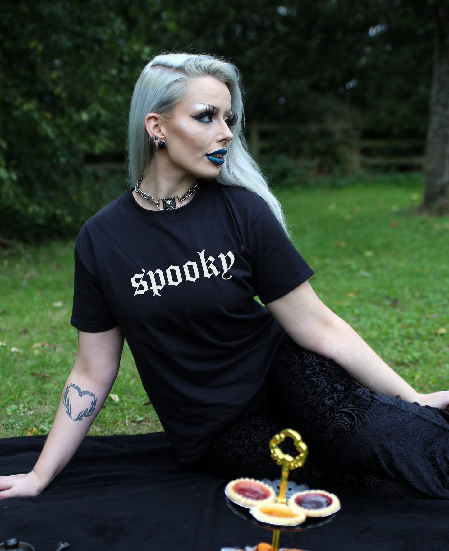 !!£10 Top!! Spooky T-Shirt